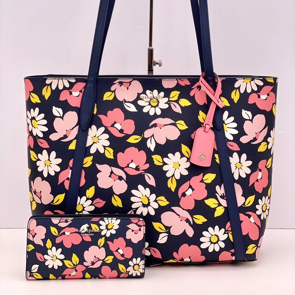 Kate Spade Road Trip Floral Large Tote Bag & Large Slim Bifold Wallet Bl… - Picture 2 of 12